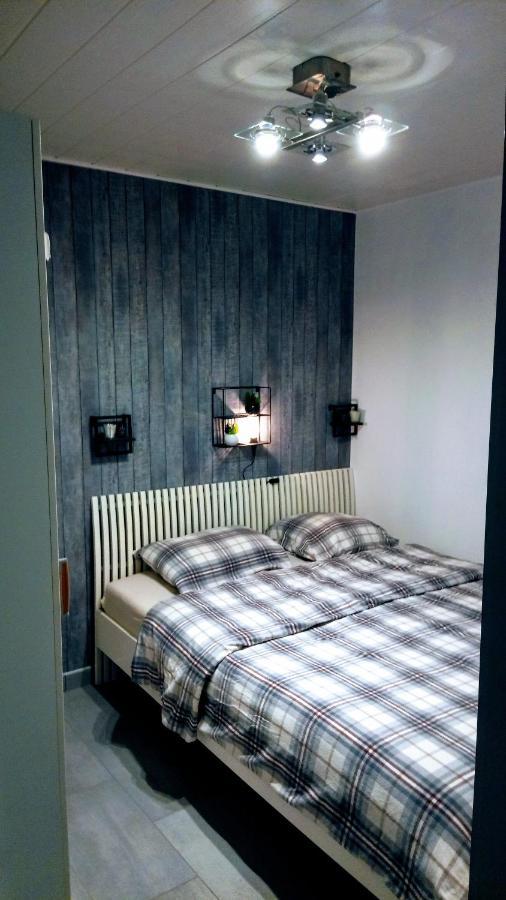 Maas Chalet Aldeneik Maaseik Dış mekan fotoğraf